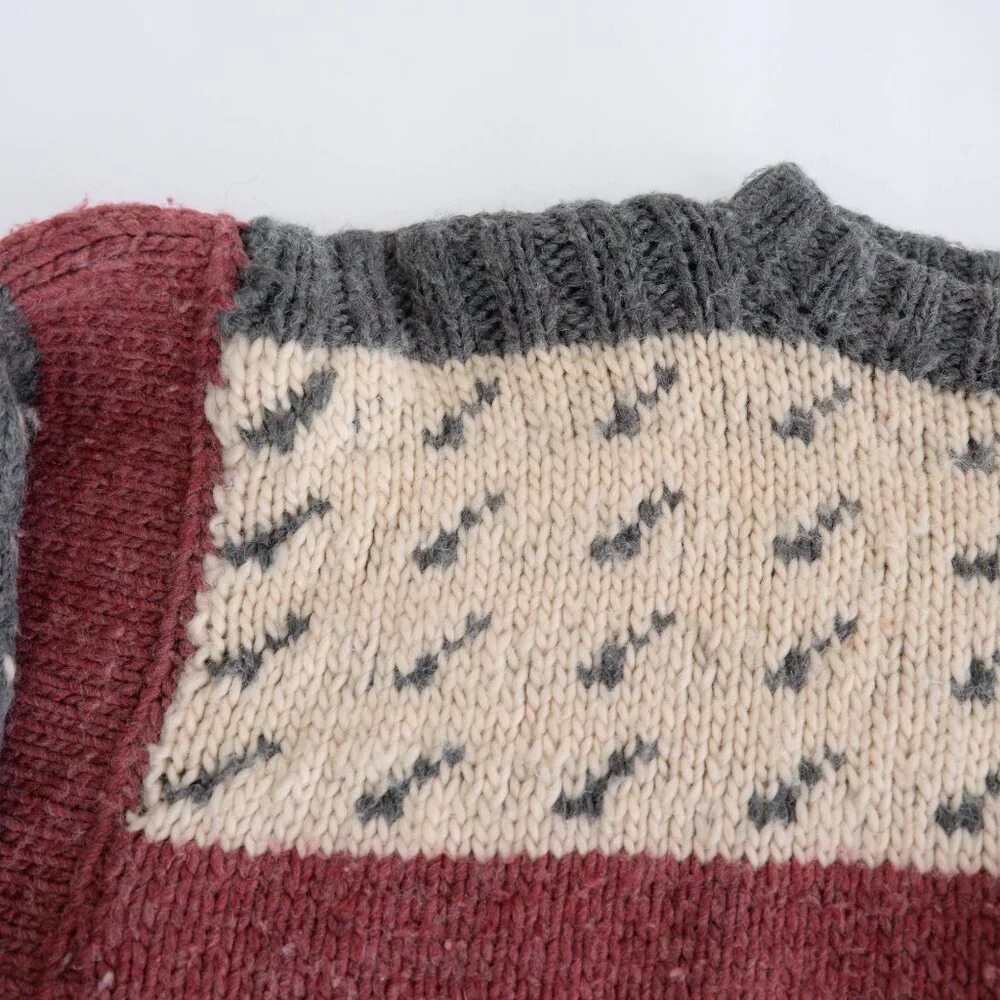 Handmade Unisex Cream And Gray Wool Crew Neck Sweater - Picture 8 of 9